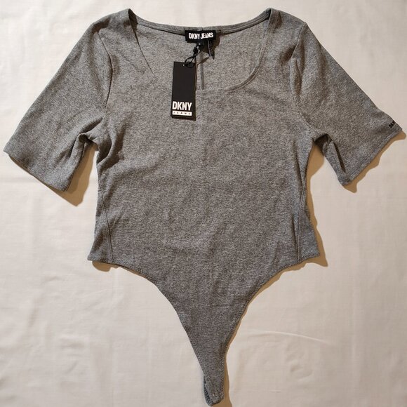 DKNY Jeans Tops - DKNY Women's XL Gray Short Sleeve Scoop Neck Bodysuit NWT
